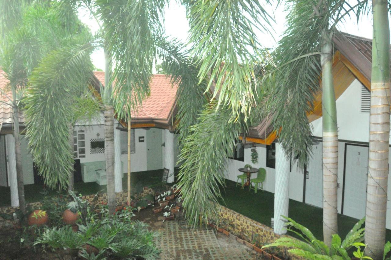 Infinite Green Pension Puerto Princesa Extérieur photo